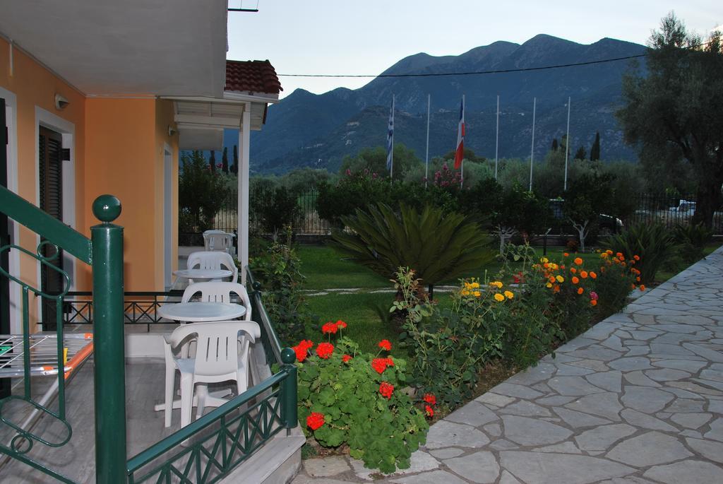 Niriton Pension Νυδρί Εξωτερικό φωτογραφία